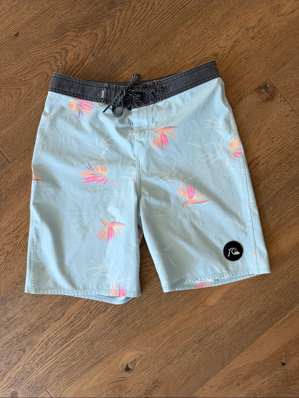 Quiksilver Men’s Pale Blue Boardshorts with Pink Floral Accents